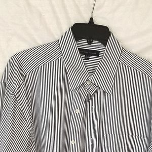 100% cotton mens long sleeve dress shirt Tommy Hilfiger nwot